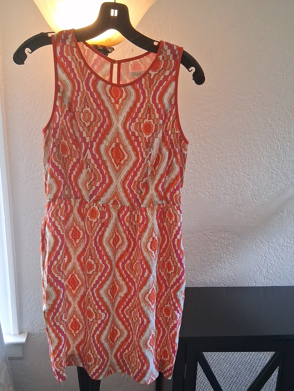 Shoshanna Coral & Cream Sleeveless Geometric Dress With Pockets